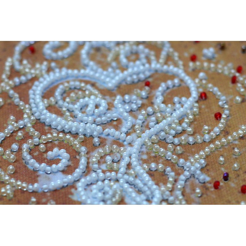 Main Bead Embroidery Kit Autumn latte
