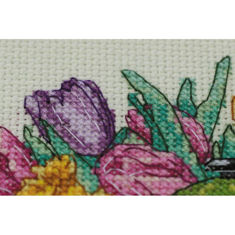 Cross-stitch kits Berry cupcakes