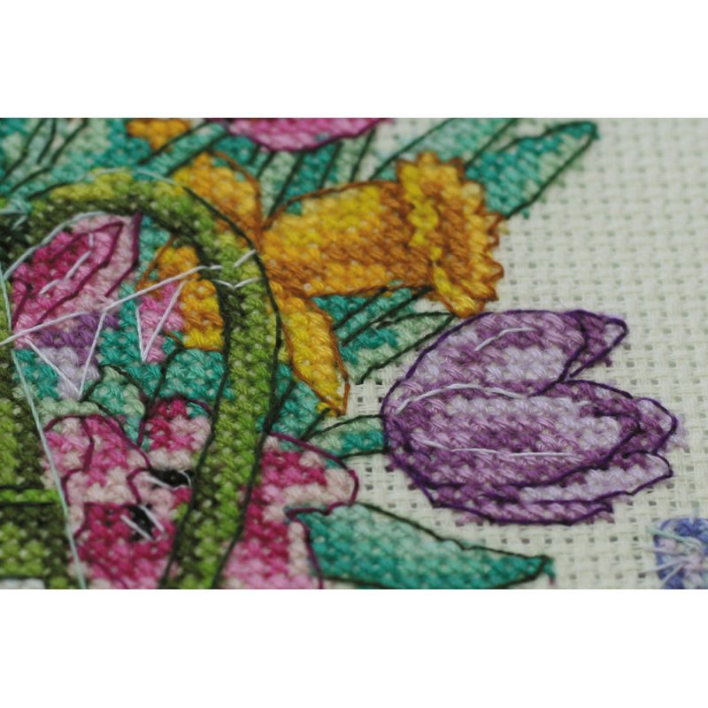 Cross-stitch kits Berry cupcakes