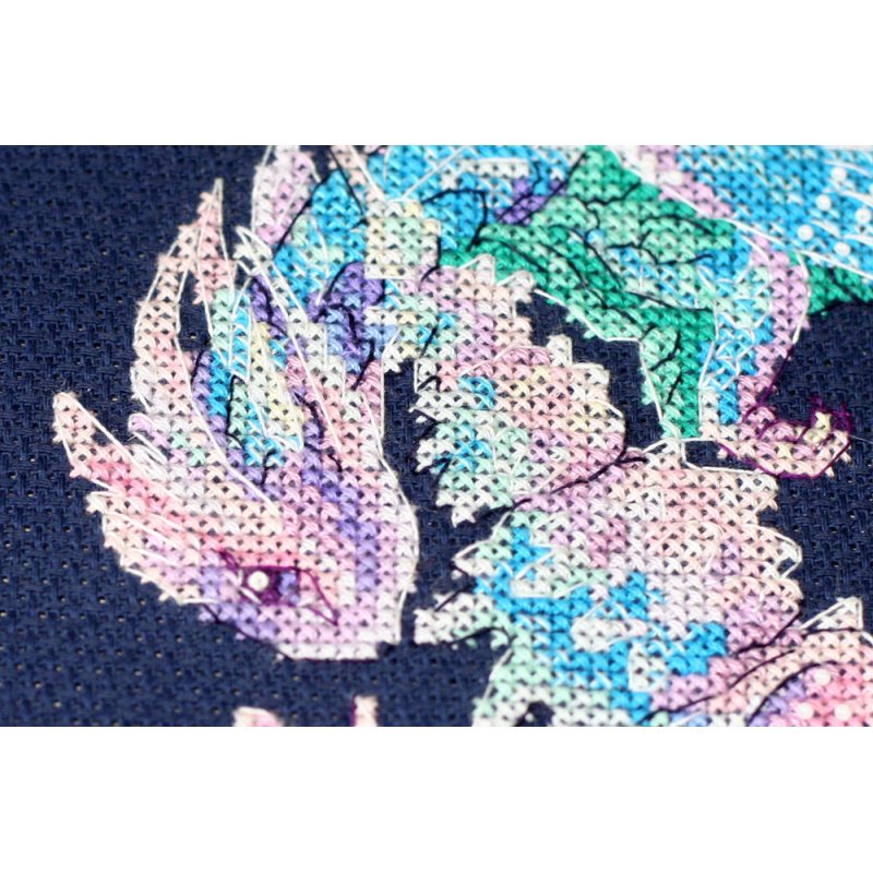 Cross-stitch kits Baby dragon