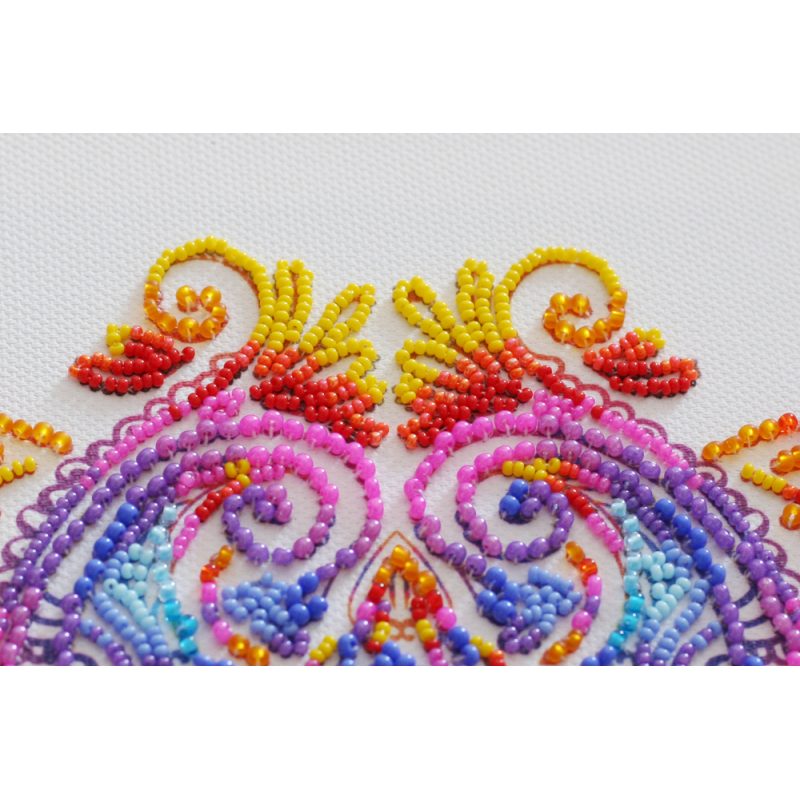 Main Bead Embroidery Kit Cascades of pearl
