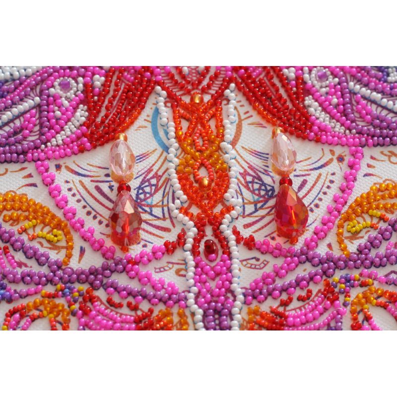 Main Bead Embroidery Kit Cascades of pearl