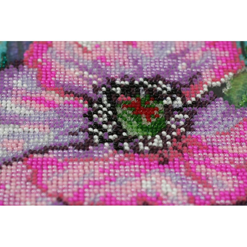 Main Bead Embroidery Kit Delicate poppies