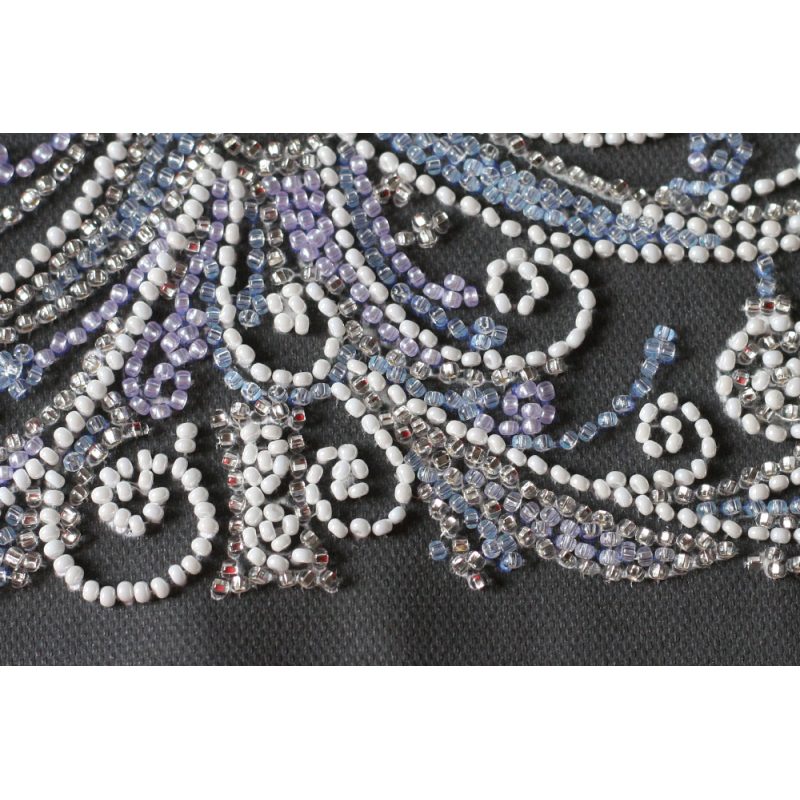 Mid-sized bead embroidery kit Herringbone silver