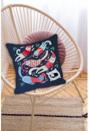 Cross-stitch kits Playful cats
