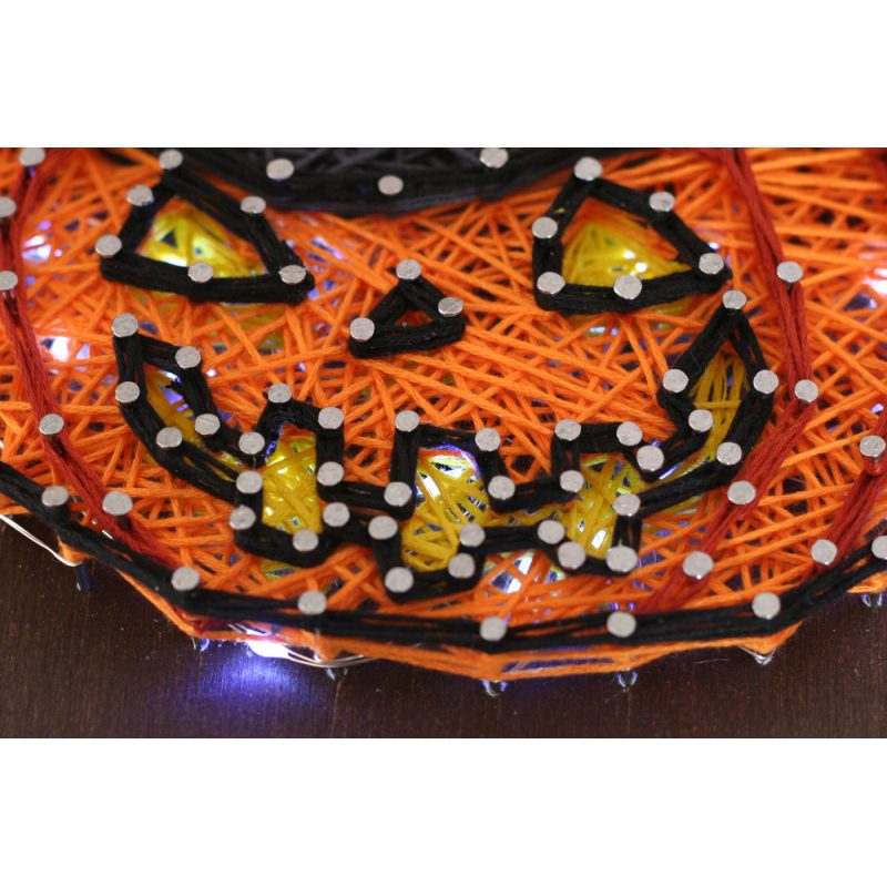 Creative Kit/String Art Pumpkin