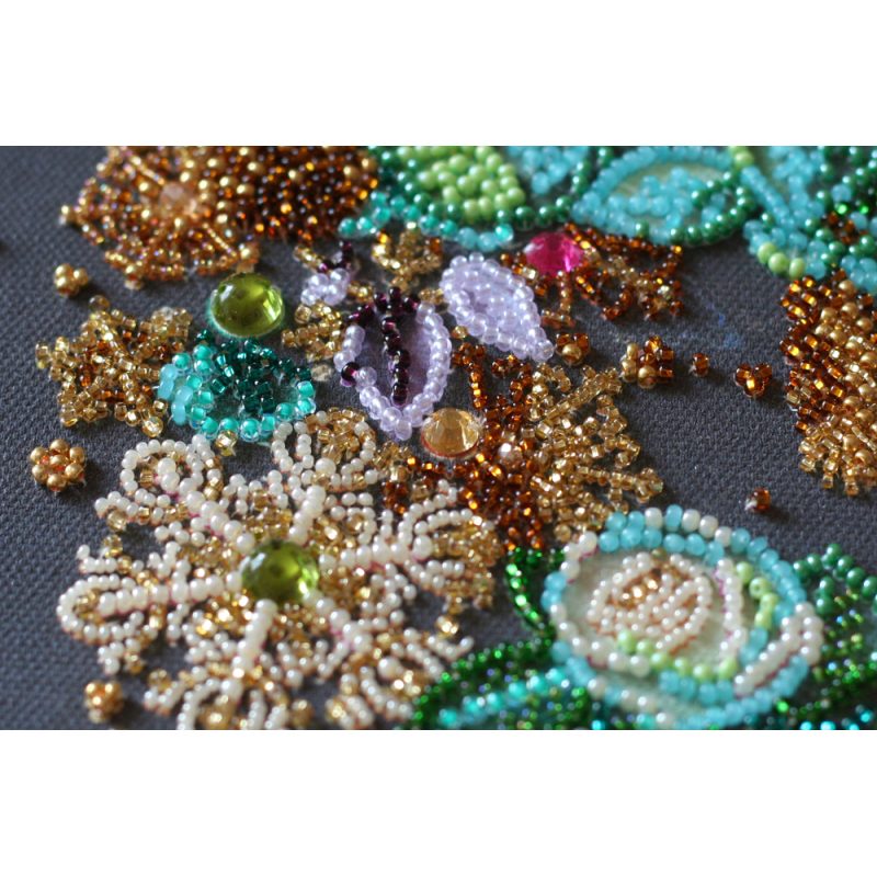 Main Bead Embroidery Kit New year wreath