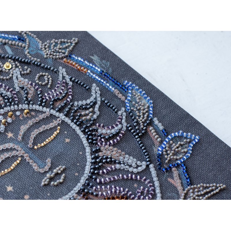 Main Bead Embroidery Kit Captive of the night