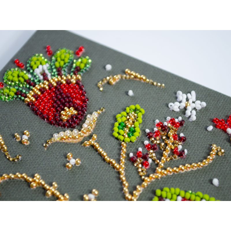Main Bead Embroidery Kit Hero of the Christmas Night