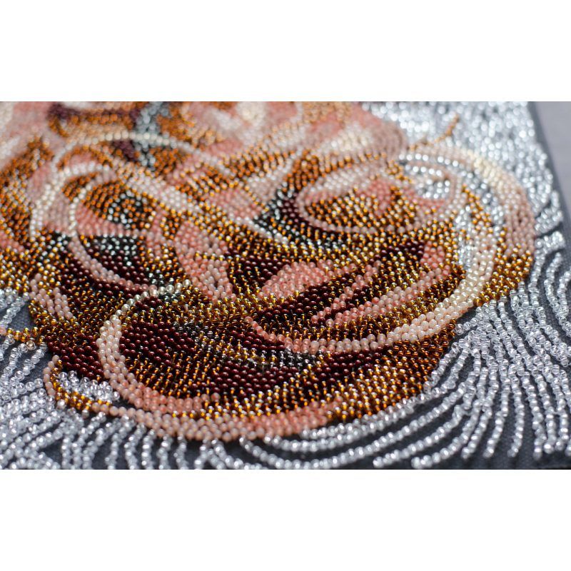Main Bead Embroidery Kit Spirit of the Prairies