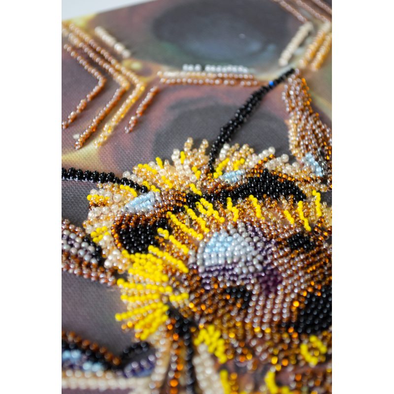 Main Bead Embroidery Kit Honey motif
