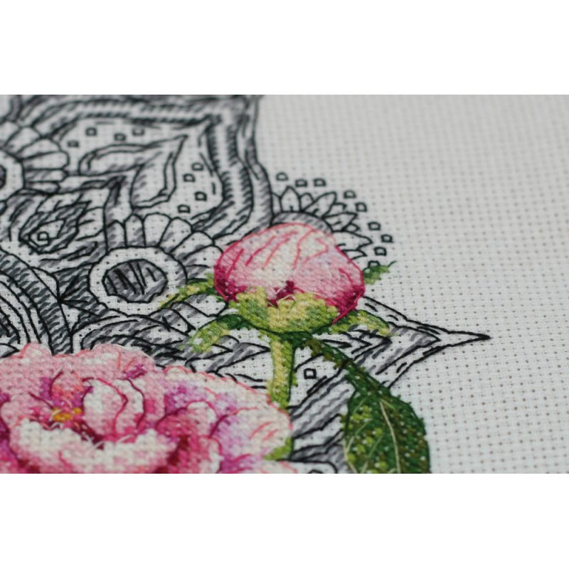 Cross Stitch Kit "Lace peonies"