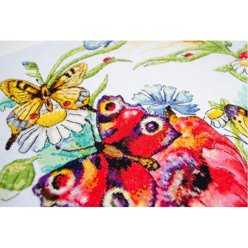 Cross-stitch kits Summer wreath