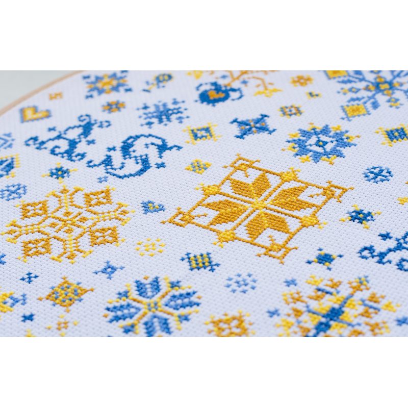 Cross-stitch kits Family sampler