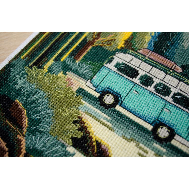 Cross-stitch kits Thirst for adventure