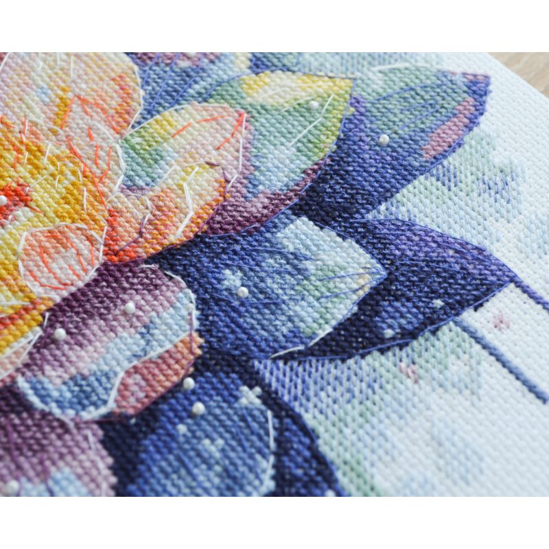 Cross-stitch kits Shining lotus