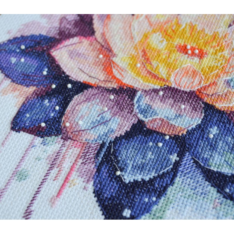 Cross-stitch kits Shining lotus