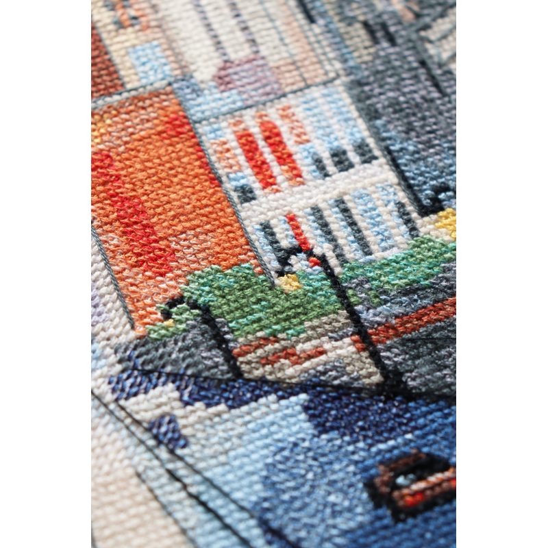Cross-stitch kits Big city life