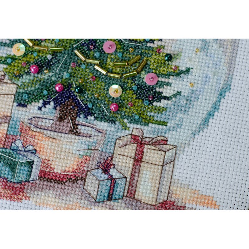 Cross-stitch kits Moment Before Christmas