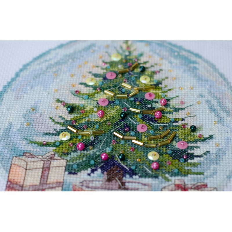 Cross-stitch kits Moment Before Christmas