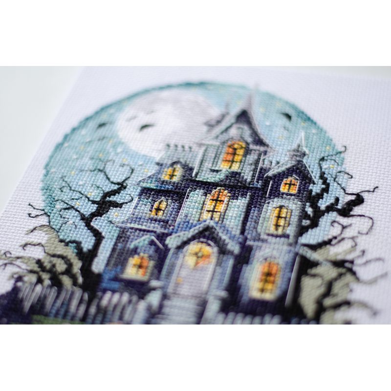 Cross-stitch kits Haunted House
