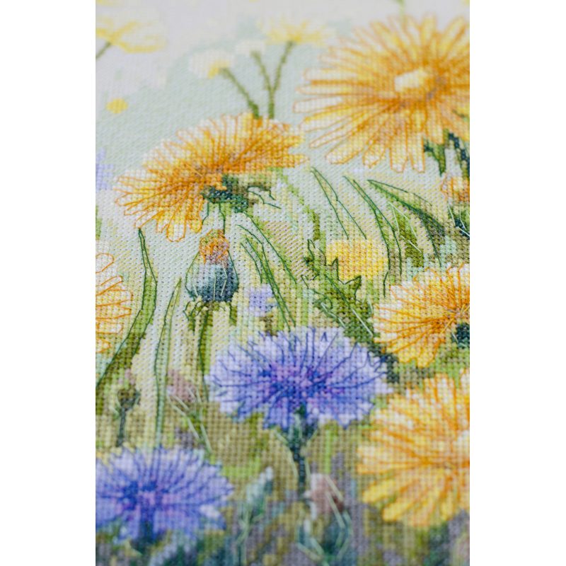 Cross-stitch kits Whispering Grass