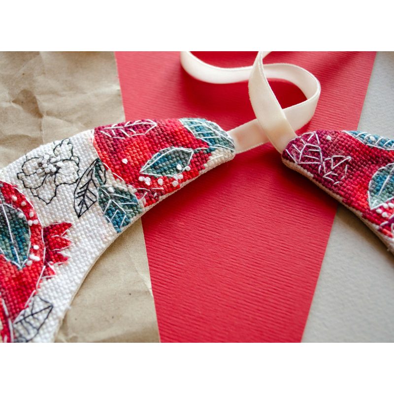 Cross-stitch kits Collar "Pomegranate Temptation"