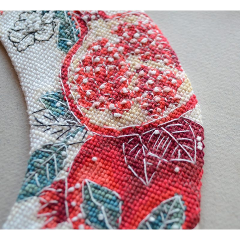 Cross-stitch kits Collar "Pomegranate Temptation"