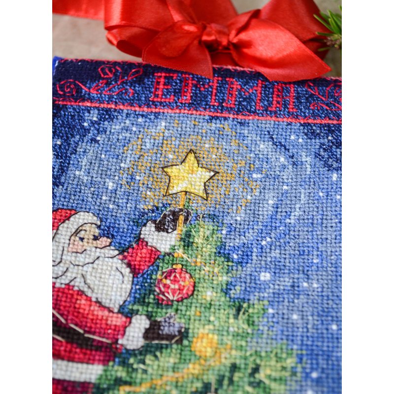 DIY Cross-stitch boot kit Spark the celebration