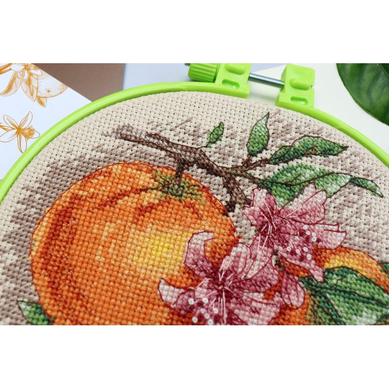 Cross-stitch kits Citrus notes