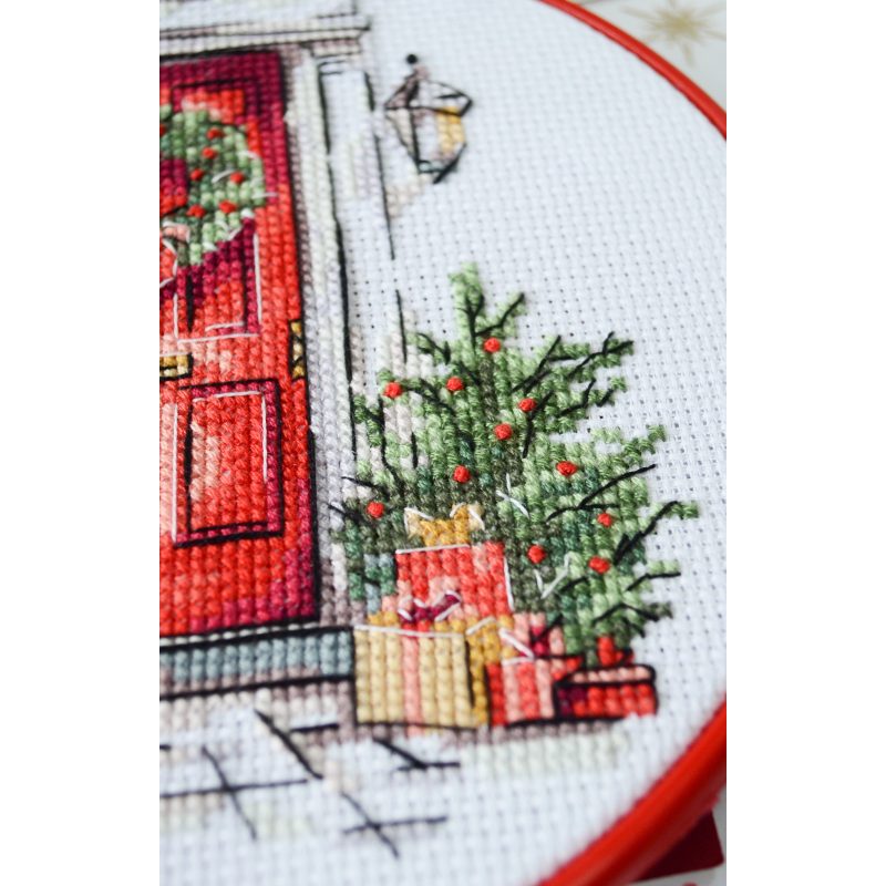 Cross-stitch kits Festive welcome