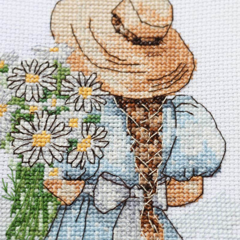 Cross-stitch kits Daisies for her