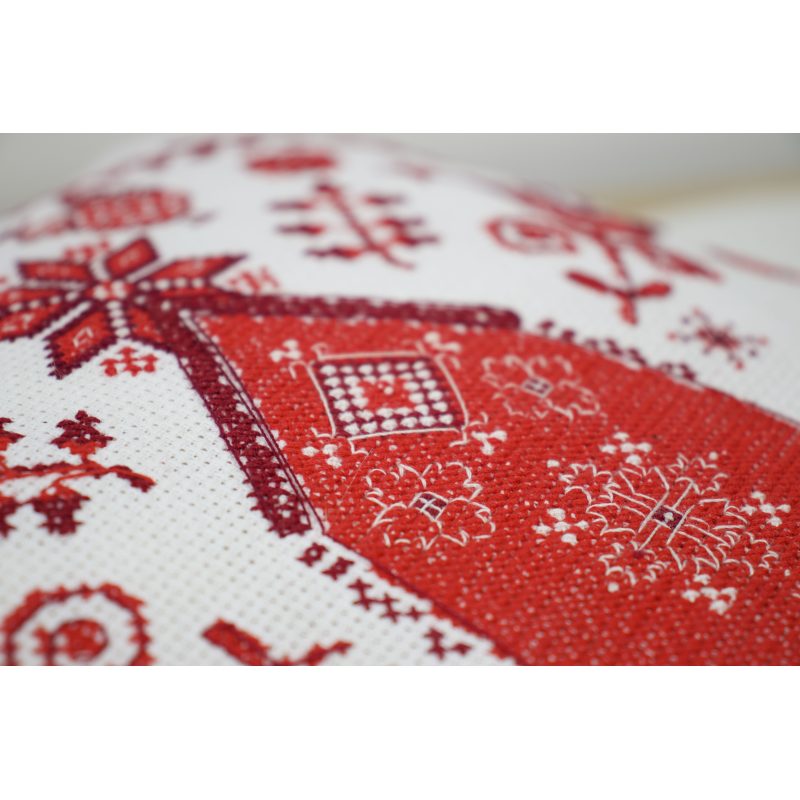 Cross-stitch kits Cozy