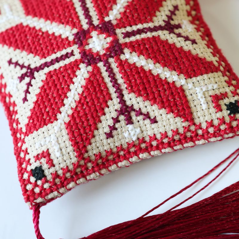 Cross-stitch kits three-dimensional decoration Festive little angel