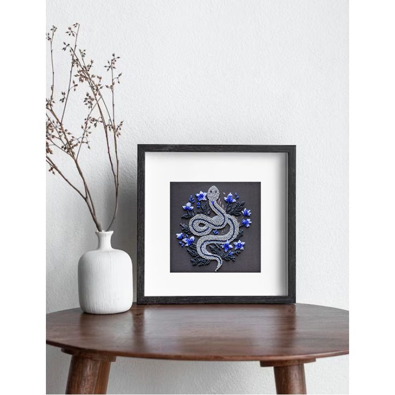 Mini Bead embroidery kit Silver serpentine