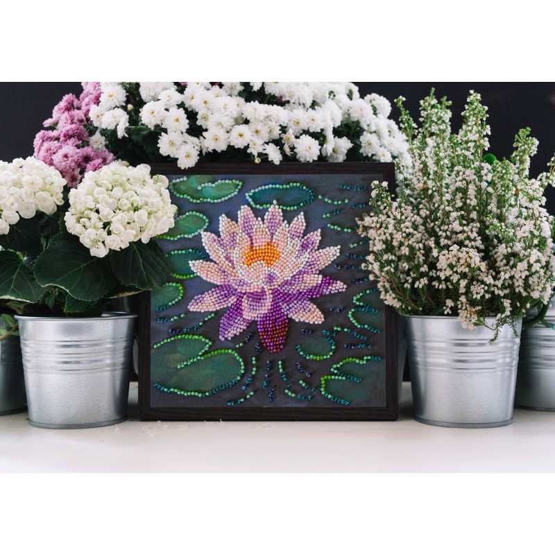 Mini Bead embroidery kit Water lily