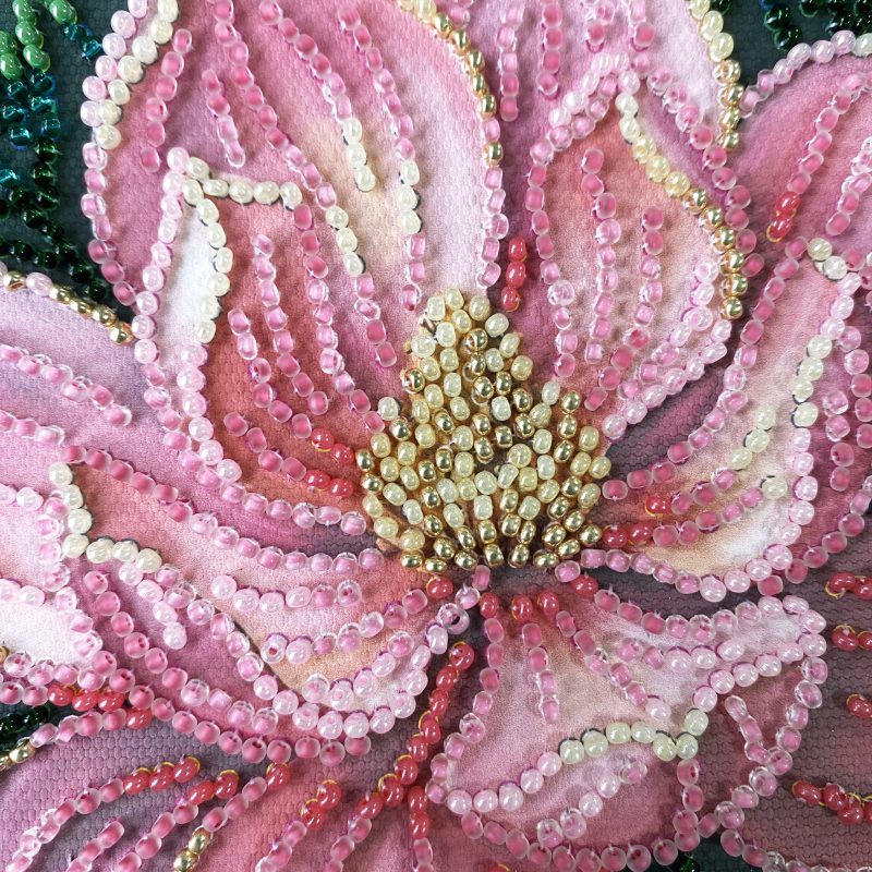 Mini Bead embroidery kit Petal Kiss