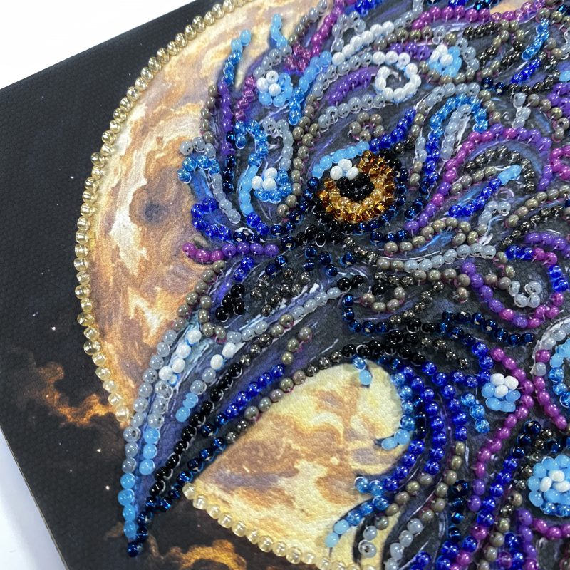 Mini Bead embroidery kit Amber gaze