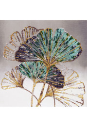Mid-sized bead embroidery kit Emerald leaves