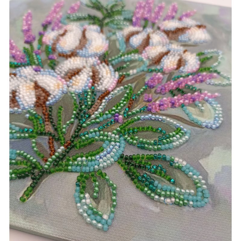 Mid-sized bead embroidery kit Gentle dream