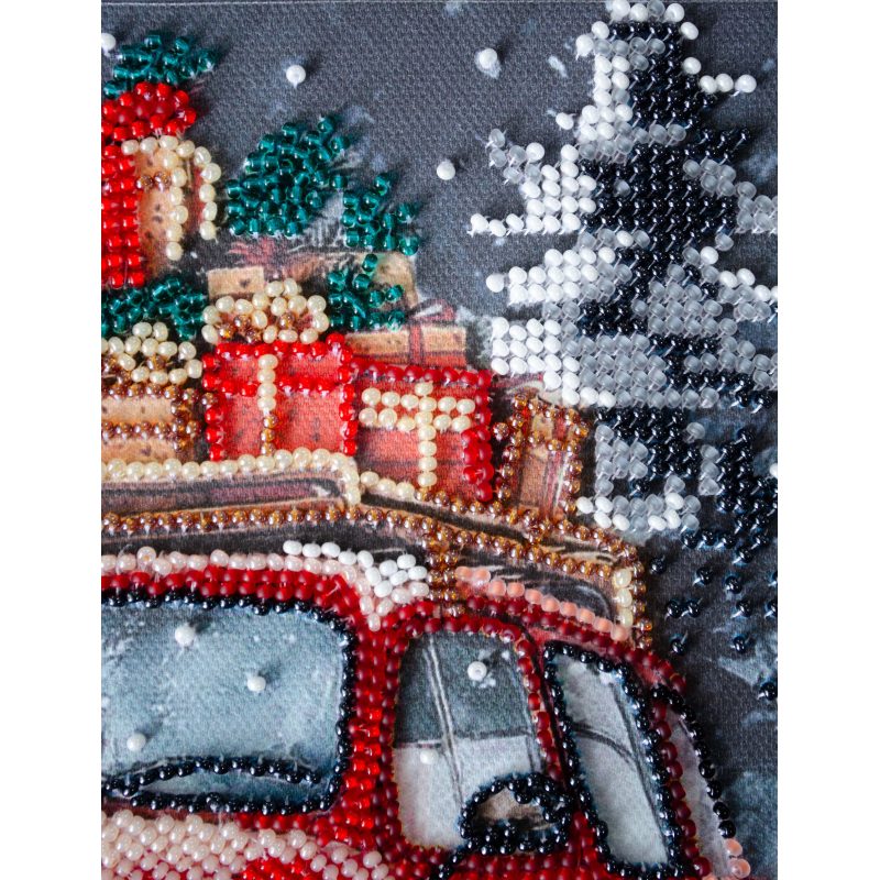 Mid-sized bead embroidery kit Holiday Delivery