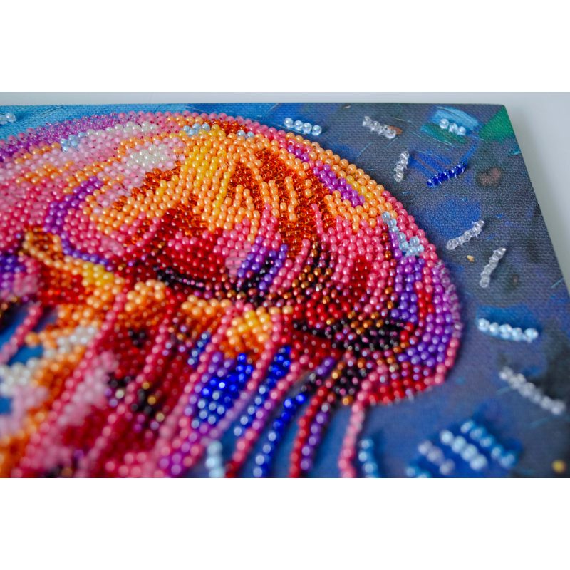 Mid-sized bead embroidery kit Dangerous grace