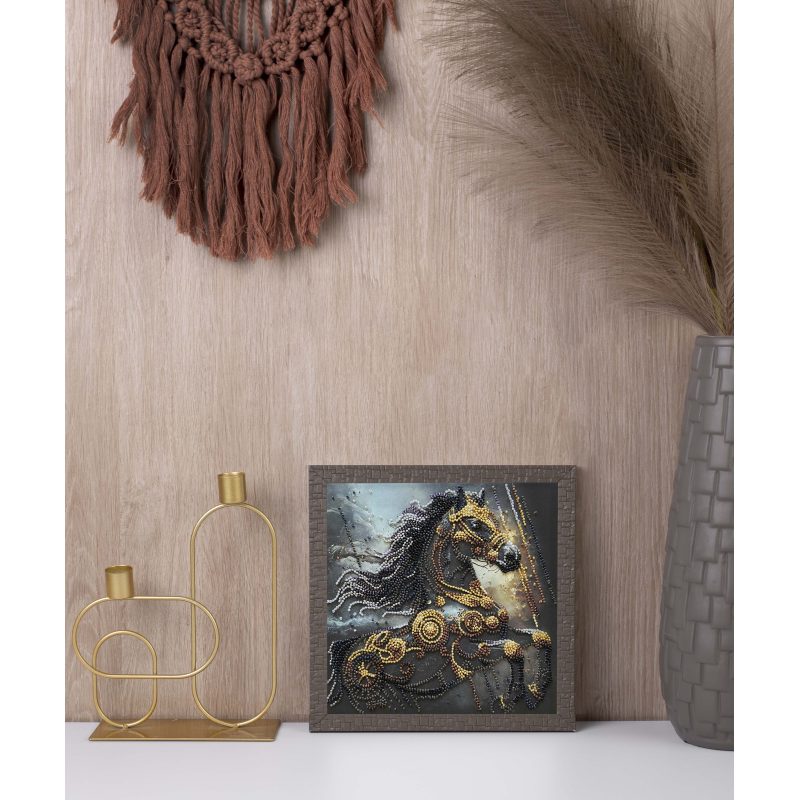 Mid-sized bead embroidery kit Thunder of Darkness
