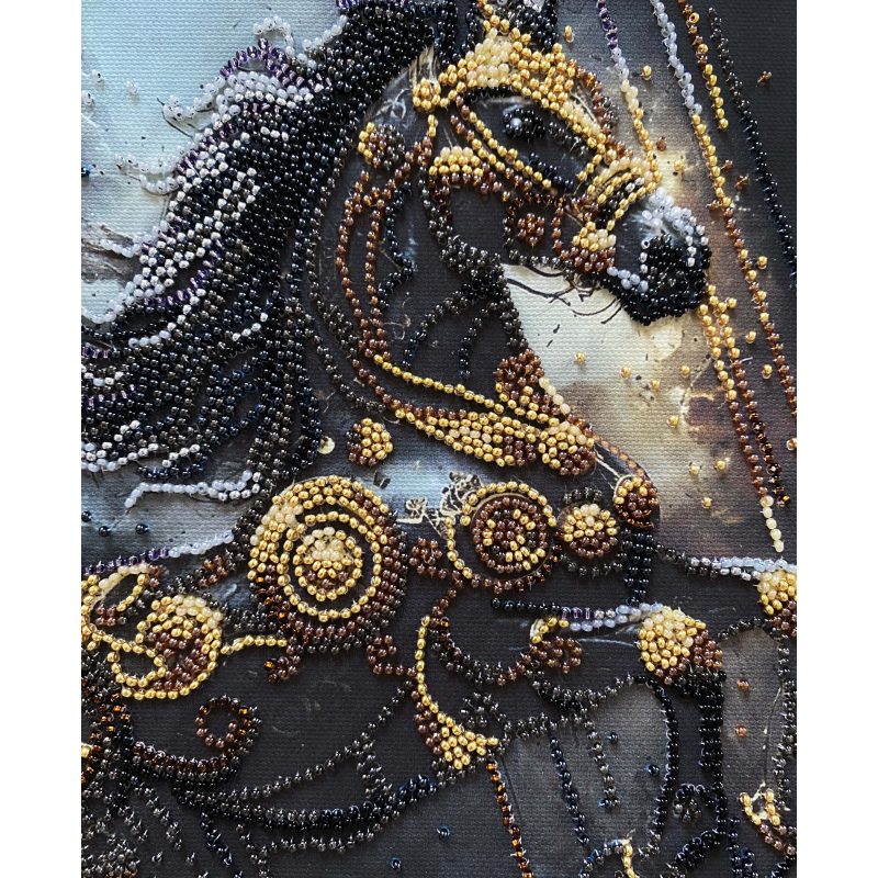 Mid-sized bead embroidery kit Thunder of Darkness