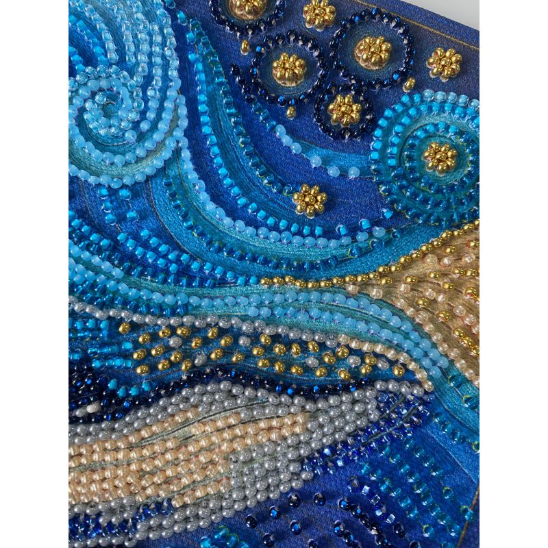 Mid-sized bead embroidery kit The grandeur of the depths