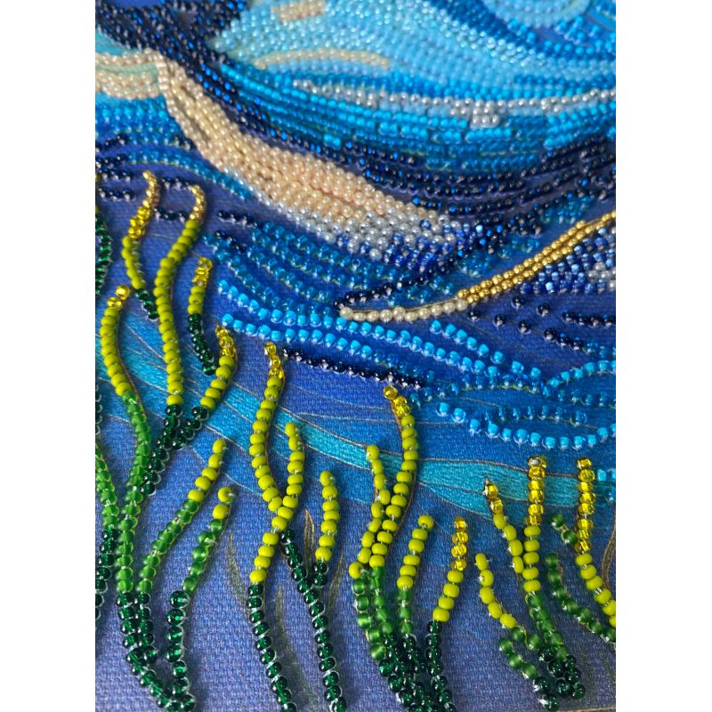 Mid-sized bead embroidery kit The grandeur of the depths