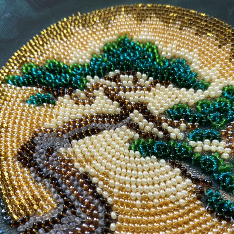 Mid-sized bead embroidery kit Tree of Wisdom