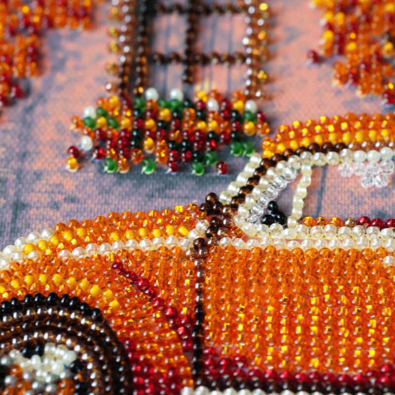 Mid-sized bead embroidery kit Autumn Neighborhood