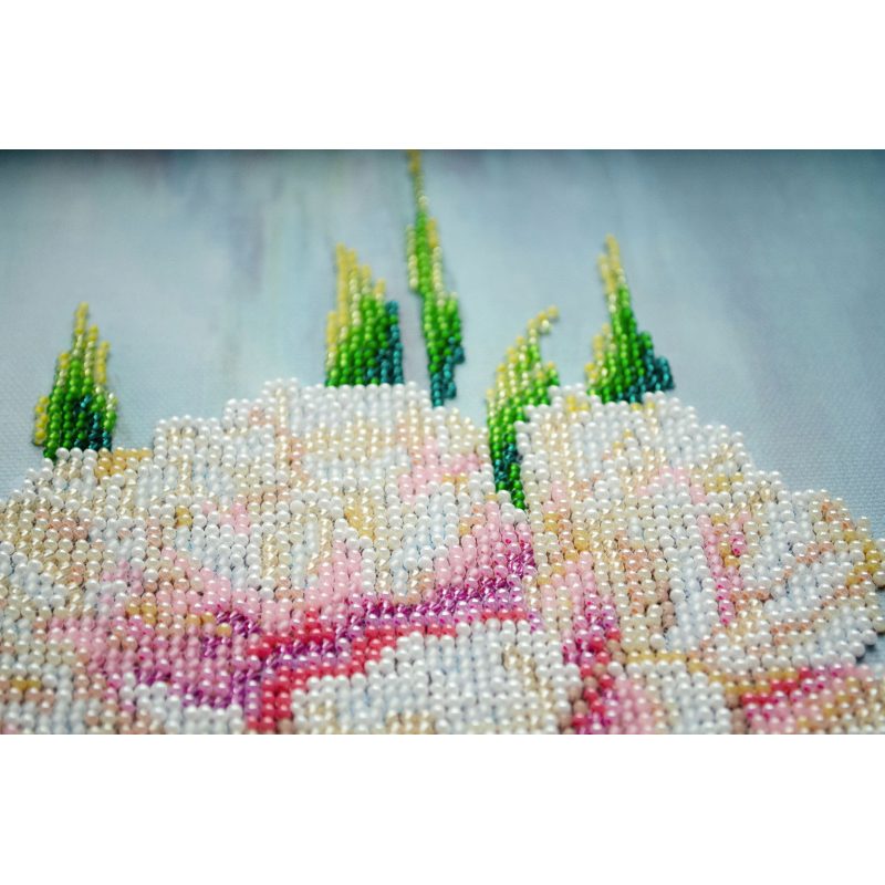 Main Bead Embroidery Kit White peonies