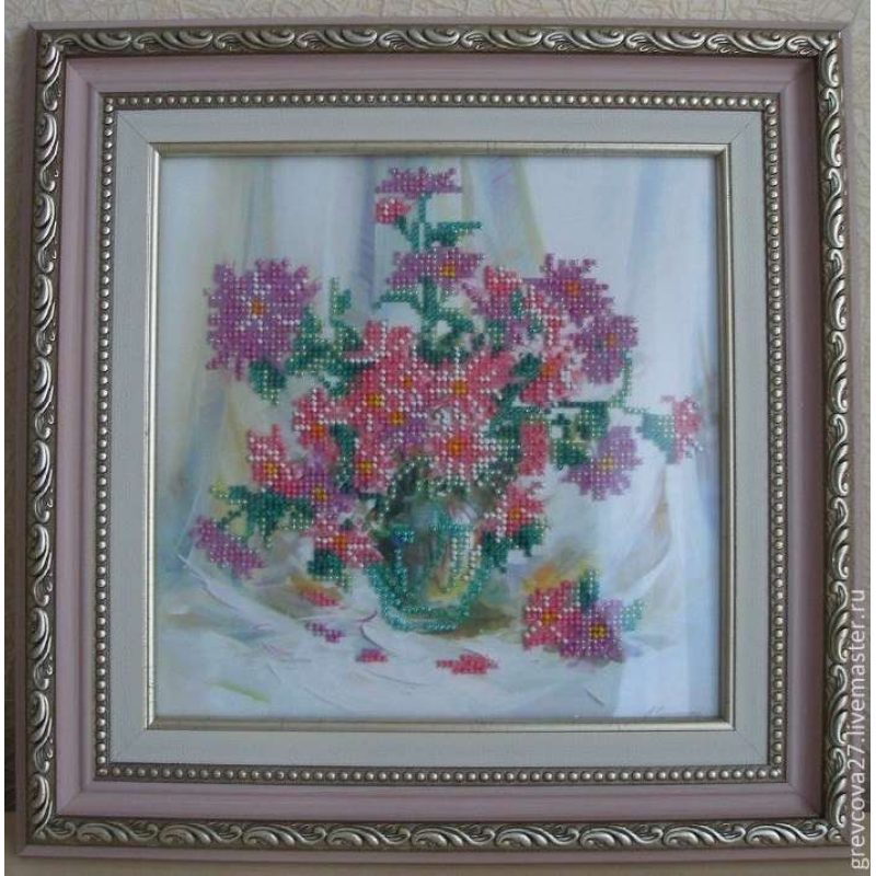 Charts on artistic canvas Chrysanthemums